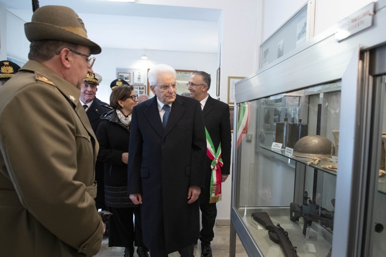 Il Presidente della Repubblica Sergio Mattarella,visita il museo del Sacrario Militare, in occasione della cerimonia del 75°anniversario della battaglia di Monte Lungo.
