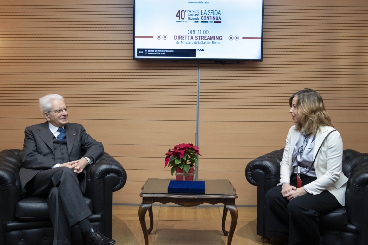 Il Presidente della repubblica Sergio Mattarella con il Ministro della Salute Giulia Grillo in occasione del Convegno dal titolo: "40 anni di Servizio Sanitario Nazionale 1978-2018. La sfida continua"
