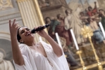 Concerto di Natale: Noa e Gil Dor alla Cappella Paolina del Quirinale