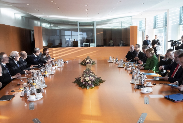  Il Presidente della Repubblica Sergio Mattarella nel corso dei colloqui con la Cancelliera Angela Merkel