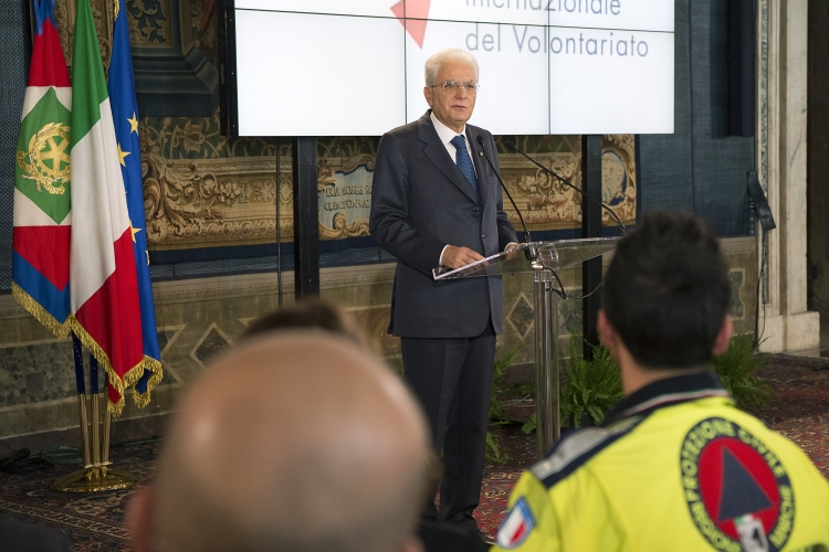 Il Presidente Sergio Mattarella  in occasione della Giornata Internazionale del Volontariato