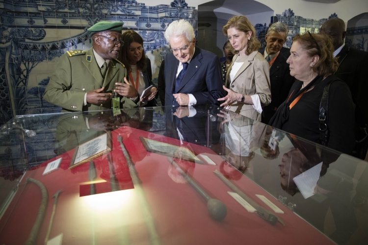 Il Presidente della Repubblica Sergio Mattarella con la Sig.ra Laura in occasione della visita alla Fortezza di San Michele e al Museo delle Forze Armate
