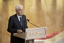 Il Presidente della Repubblica Sergio Mattarella all'Assemblea Nazionale durante la sua prolusione davanti ai parlamentari riuniti in sessione solenne