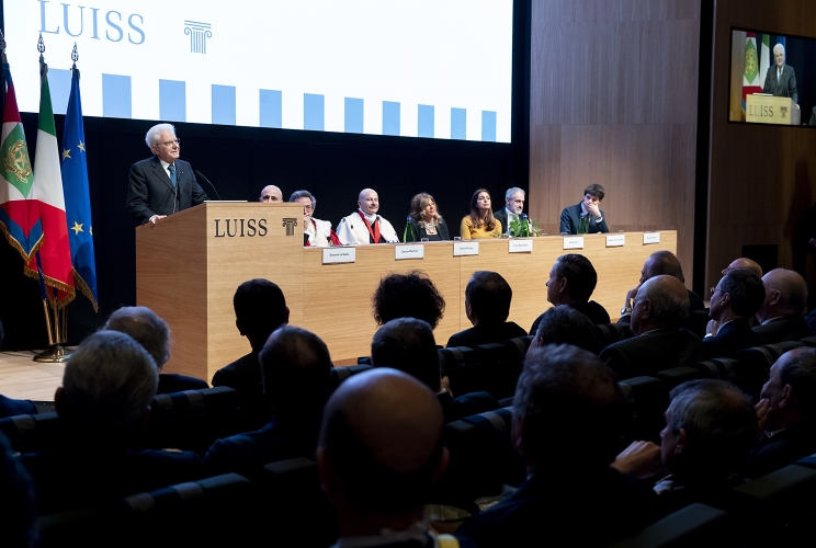 Il Presidente Sergio Mattarella in occasione della cerimonia di inaugurazione dell’anno accademico 2018 – 2019 dell’Università LUISS Guido CarliIl Presidente Sergio Mattarella in occasione della cerimonia di inaugurazione dell’anno accademico 2018 – 2019 dell’Università LUISS Guido Carli