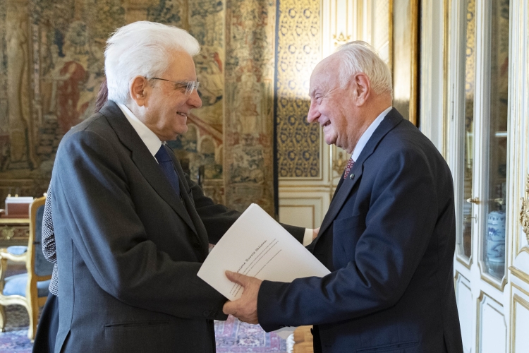 Il Presidente Sergio Mattarella riceve Guido POLLICE,Presidente Nazionale dell’Associazione Verdi Ambiente e Società.
