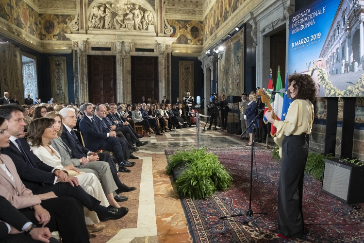 Il Presidente Sergio Mattarella in occasione della celebrazione della Giornata Internazionale della Donna, dal titolo “Mai più schiave” 

