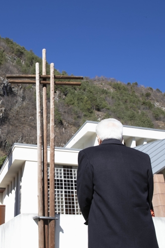 Il Presidente della Repubblica Sergio Mattarella al cimitero monumentale “Vittime del Vajont”.