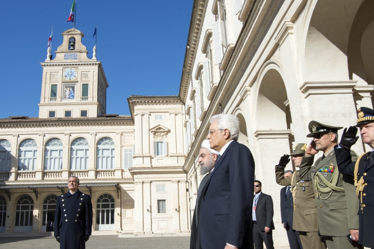 Il Presidente della Repubblica Sergio Mattarella accoglie al Quirinale il Presidente della Repubblica Islamica dell'Iran