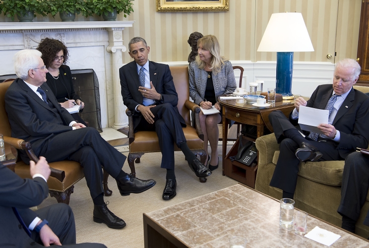 Il Presidente della Repubblica italiana Sergio Mattarella con il Presidente degli Stati Uniti d'America Barack 