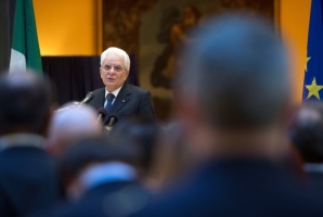 Il Presidente Sergio Mattarella rivolge il suo indirizzo di saluto alla collettività italiana 