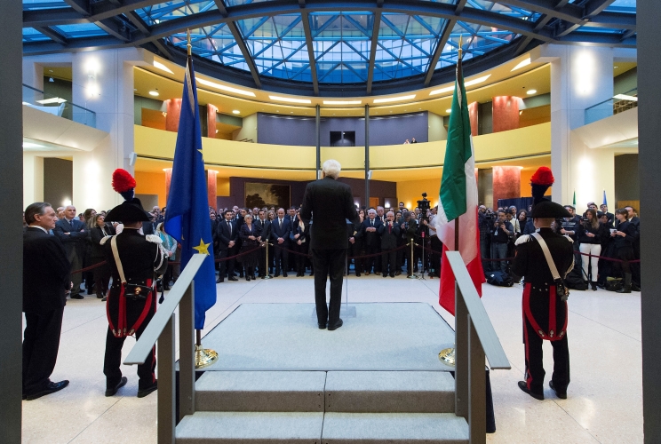 Il Presidente Sergio Mattarella rivolge il suo indirizzo di saluto alla collettività italiana 