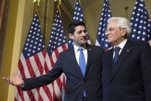 Il Presidente della Repubblica Sergio Mattarella con il Presidente della Camera dei Rappresentanti, Paul Ryan, al Capitol Hill