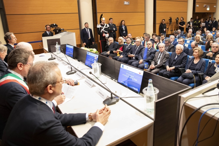 Il Presidente della Repubblica Sergio Mattarella durante il XVII Convegno Internazionale in ricordo di Marco Biagi dal titolo "La dimensione collettiva delle relazioni di lavoro. Sfide organizzative e regolatorie in un mondo del lavoro in trasformazione"