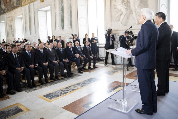 Roma - Il Presidente della Repubblica Sergio Mattarella con il Presidente della Repubblica Popolare Cinese XI Jinping in occasione dell’incontro con i rappresentanti dei Fora Italia-Cina, oggi 22 marzo 2019.
(foto di Francesco Ammendola, ufficio stampa Presidenza della Repubblica)
