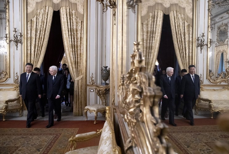 Il Presidente Sergio Mattarella con il Presidente della Repubblica Popolare Cinese XI Jinping al termine della visita di Stato