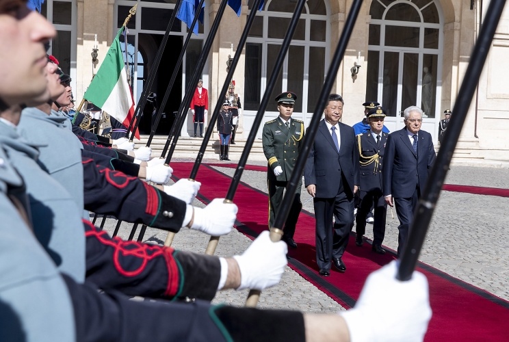 Il Presidente Sergio Mattarella con il Presidente della Repubblica Popolare Cinese XI Jinping al termine della visita di Stato