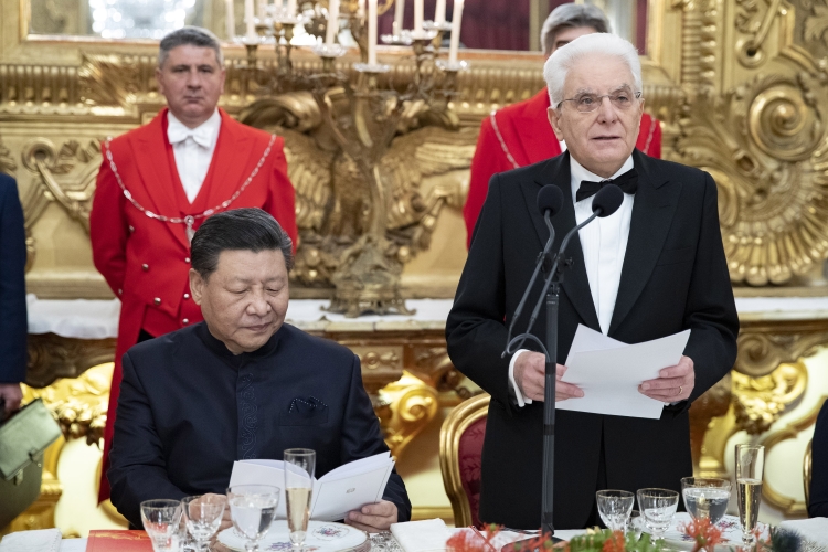 Il Presidente della Repubblica Sergio Mattarella con il Presidente della Repubblica Popolare Cinese Xi Jinping in occasione del Pranzo di Stato
