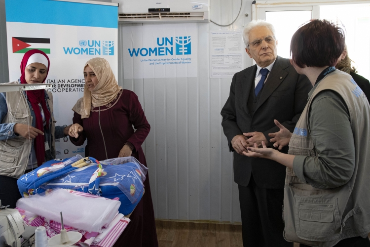 Il Presidente della Repubblica Sergio Mattarella e la Sig.ra Laura, al campo profughi di Zaatari, in occasione della visita di Stato nel Regno Hascemita di Giordania