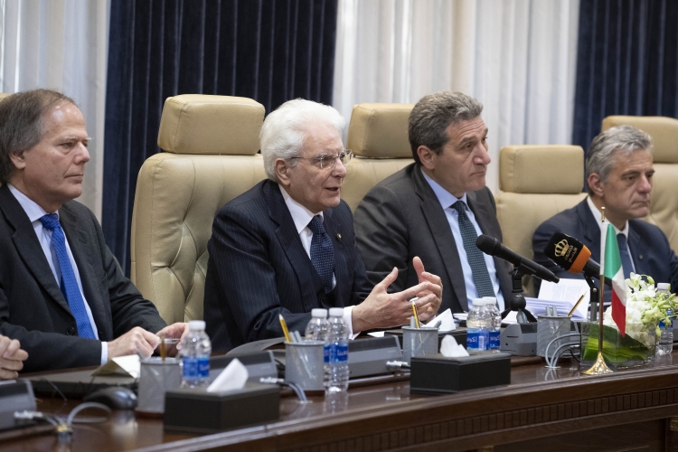 Il Presidente della Repubblica Sergio Mattarella in occasione dell'incontro con il Primo Ministro Omar Razzaz 