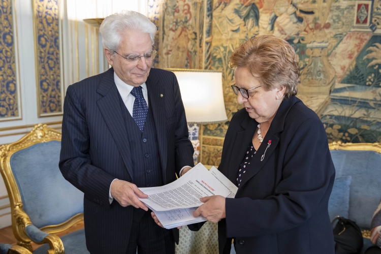 Il Presidente Sergio Mattarella con l'On. Carla Federica NESPOLO,Presidente dell’Associazione Nazionale Partigiani d’Italia
