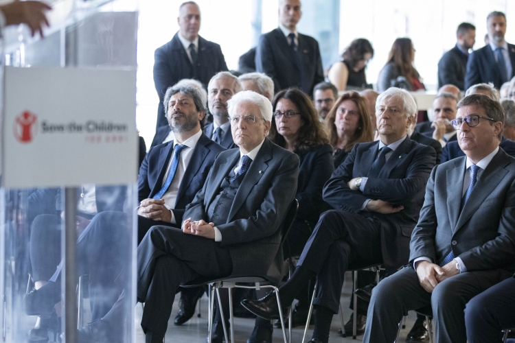 Il Presidente Sergio Mattarella al Museo MAXXI – Museo Nazionale delle Arti del XXI secolo di Roma,in occasione della cerimonia di celebrazione del centenario di “Save the Children”. 
