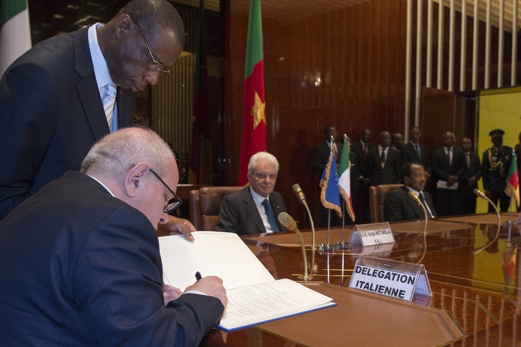 Il Presidente Sergio Mattarella e il Presidente della Repubblica del Camerun Paul Biya 