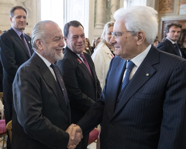 Il Presidente Sergio Mattarella con Aurelio De Laurentiis, in occasione dell'incontro con i partecipanti alla XX edizione dell’evento “Race for the Cure”