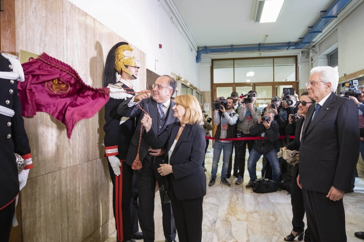 Il Presidente Sergio Mattarella alla Sapienza Università di Roma,durante la cerimonia di intitolazione dell’Aula XIII a vent’anni dall’assassinio di Massimo D’Antona. 
