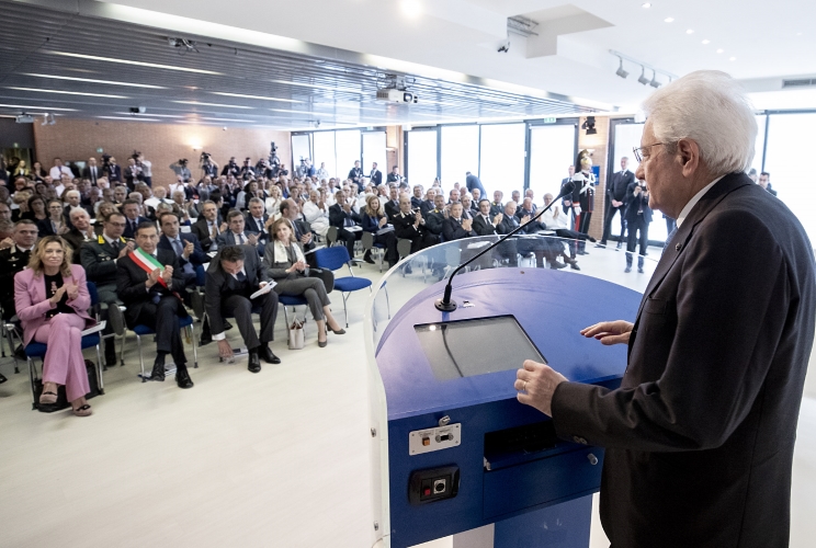 Il Presidente Sergio Mattarella rivolge il suo indirizzo di saluto in occasione della visita all’Istituto Europeo di Oncologia nel 25° anniversario di fondazione