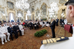 Incontro del Presidente Mattarella con il Capo di Stato Maggiore della Marina Militare, unitamente ad una rappresentanza della Marina Militare, in occasione della Festa della Marina.
