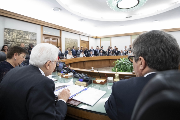 Il Presidente Sergio Mattarella presiede il Consiglio Superiore della Magistratura in occasione dell’Assemblea plenaria straordinaria del CSM
