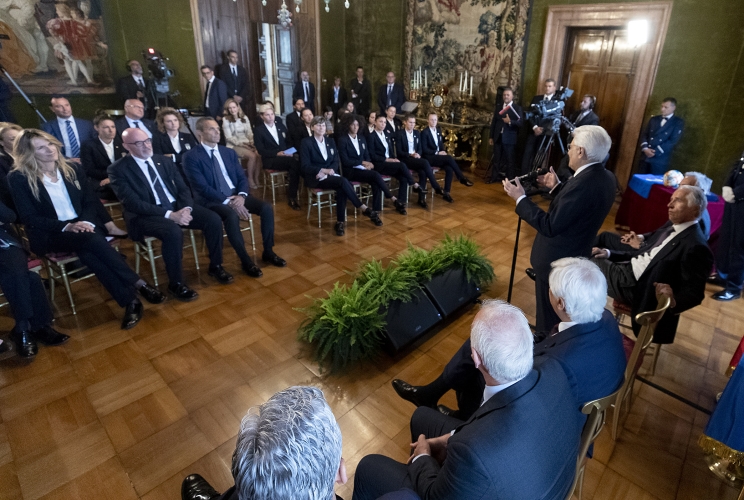 Il Presidente Sergio Mattarella nel corso dell'incontro con la Nazionale italiana di calcio femminile che ha partecipato alla fase finale dei mondiali 2019 in Francia