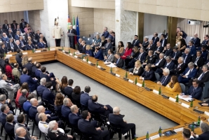 Intervento del Presidente Mattarella alla XIII Conferenza delle Ambasciatrici e degli Ambasciatori d’Italia dal titolo “La politica estera italiana verso l’Orizzonte 2030. Tra continuità e cambiamento” 