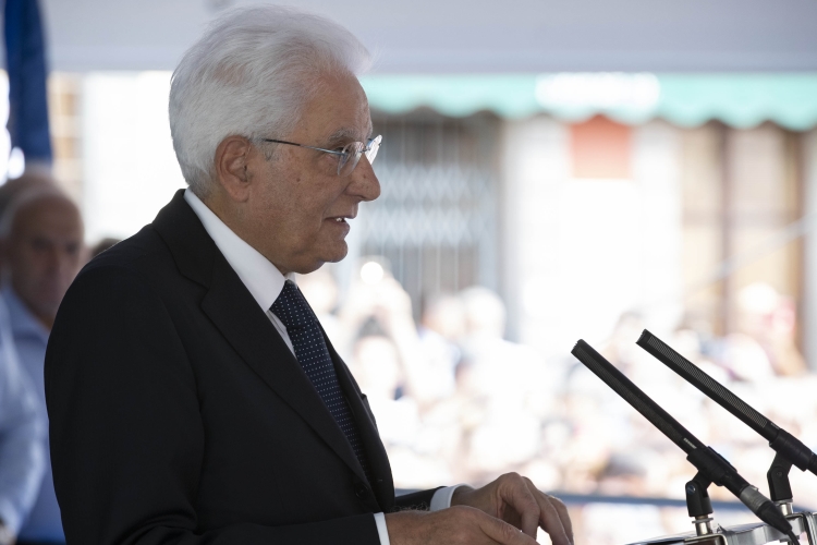 Il Presidente Sergio Mattarella,durante il suo intervento a Fivizzano,in occasione della commemorazione del 75 anniversario degli eccidi