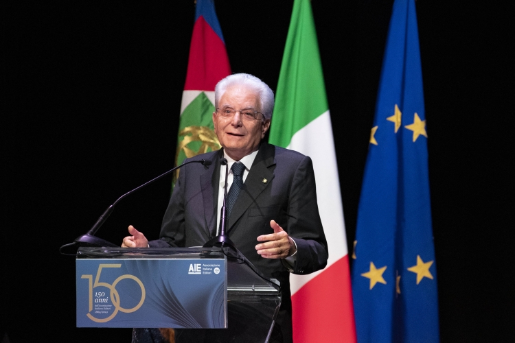 Il Presidente Sergio Mattarella durante il suo intervento alla cerimonia 150° anniversario dell’Associazione Italiana Editori
