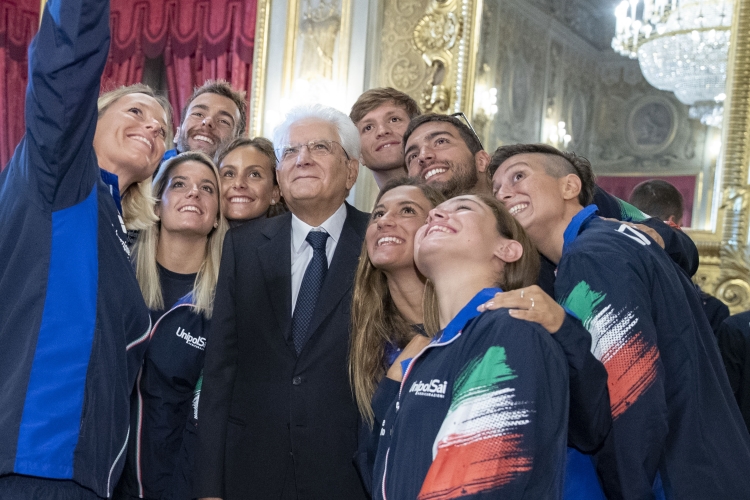 Il Presidente Sergio Mattarella nel corso dell'incontro con gli atleti dei Campionati del Mondo di Nuoto di Gwangju 2019

