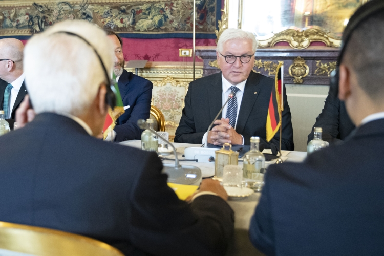 Il Presidente della Repubblica, Sergio Mattarella, con il Presidente della Repubblica Federale di Germania, Frank-Walter Steinmeier, in Visita di Stato, durante i colloqui con le rispettive delegazioni
