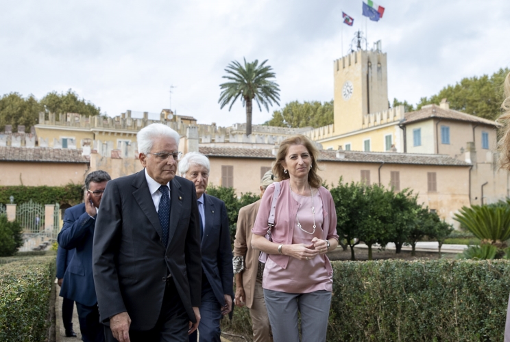 Il Presidente della Repubblica Sergio Mattarella e la Sig.ra Laura in occasione dell’intervento alla cerimonia di chiusura delle iniziative di carattere sociale