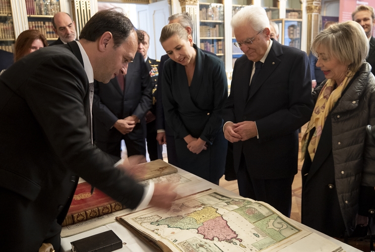 Il Presidente della Repubblica Sergio Mattarella con la Signora Mette Frederiksen, Primo Ministro del Regno di Danimarca