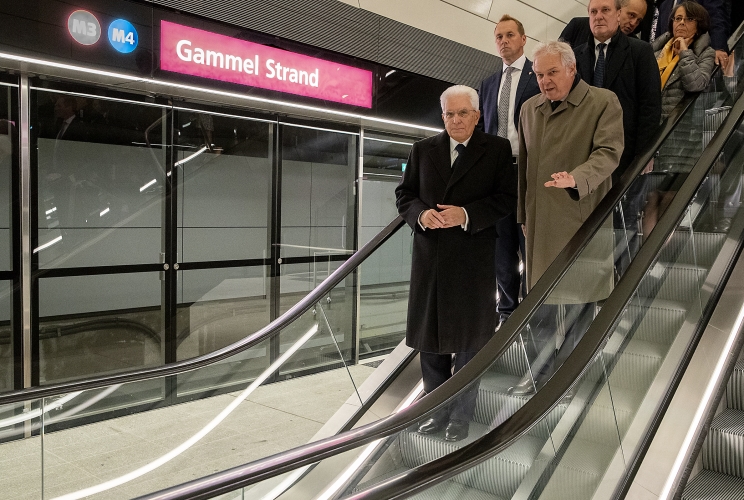 Il Presidente della Repubblica Sergio Mattarella nel corso della visita alla Metropolitana di Copenaghen