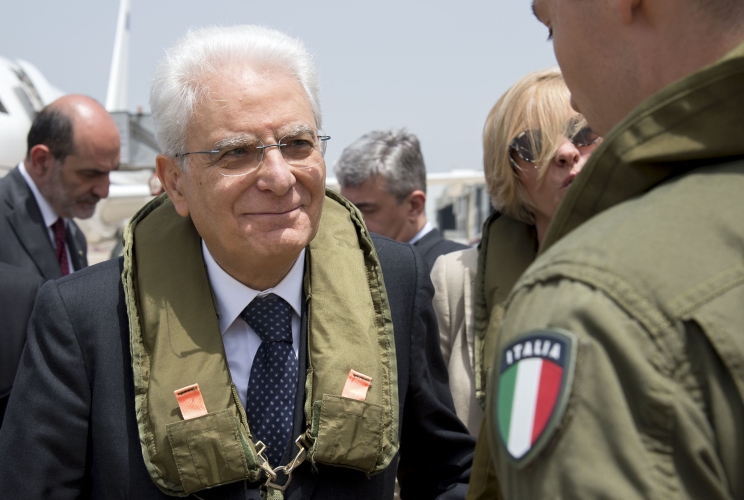 Il Presidente Sergio Mattarella al suo arrivo all'aeroporto di Beirut