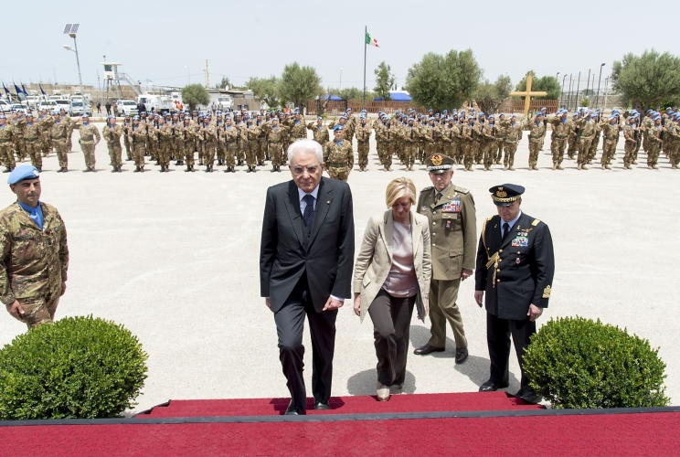 Il Presidente Sergio Mattarella in occasione della visita al contingente militare italiano in UNIFIL