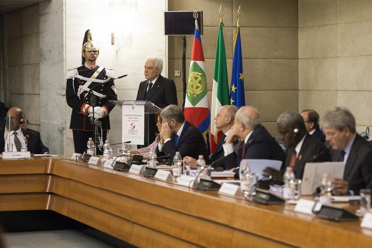 Il Presidente Sergio Mattarella in occasione dell'apertura dei lavori della Prima Conferenza Ministeriale Italia - Africa