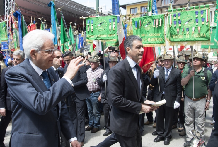 Il Presidente Sergio Mattarella al suo arrivo a Piazza Carli