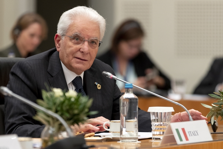 Il Presidente della Repubblica Sergio Mattarella alla XV Riunione informale dei Capi di Stato del Gruppo Arraiolos nel corso della prima sessione di lavoro