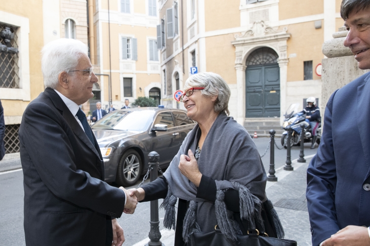 Il Presidente della Repubblica con Annamaria Furlan Segretario Generale CISL,al Tempio di Adriano in Roma,in occasione del seminario del 50° anniversario della scomparsa dell’On. Giulio Pastore.
