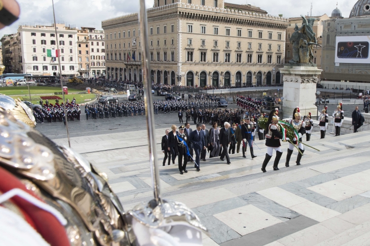 Il Presidente Sergio Mattarella con le Alte Cariche dello Stato 