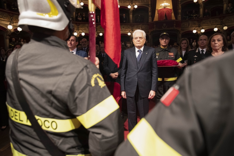Il Presidente della Repubblica Sergio Mattarella in occasione della celebrazione dell’80° anniversario di fondazione del Corpo Nazionale dei Vigili del Fuoco
