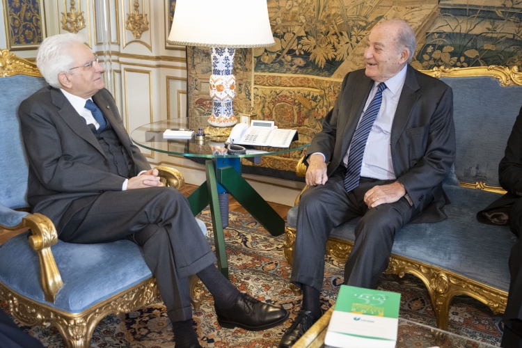 Il Presidente della Repubblica Sergio Mattarella riceve Giuseppe DE RITA,Presidente Fondazione CENSIS,Centro Studi Investimenti Sociali. 
(