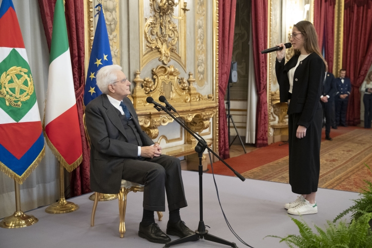 Il Presidente della Repubblica Sergio Mattarella nel corso dell'incontro con gli  studenti di alcune scuole secondarie di secondo grado.